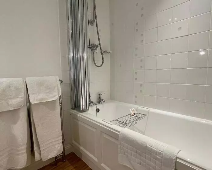 פנסיון Edgcott House