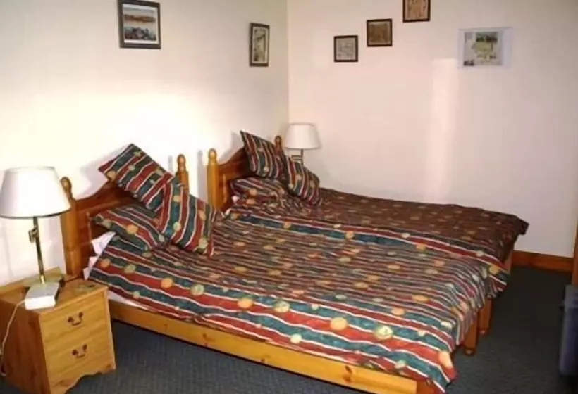 بنسيون Middle Flass Lodge