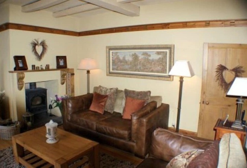 بنسيون Moor End House Bed & Breakfast