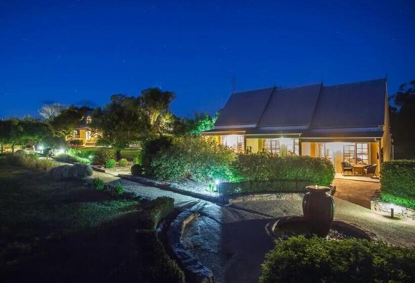 פנסיון Vineyard Cottages