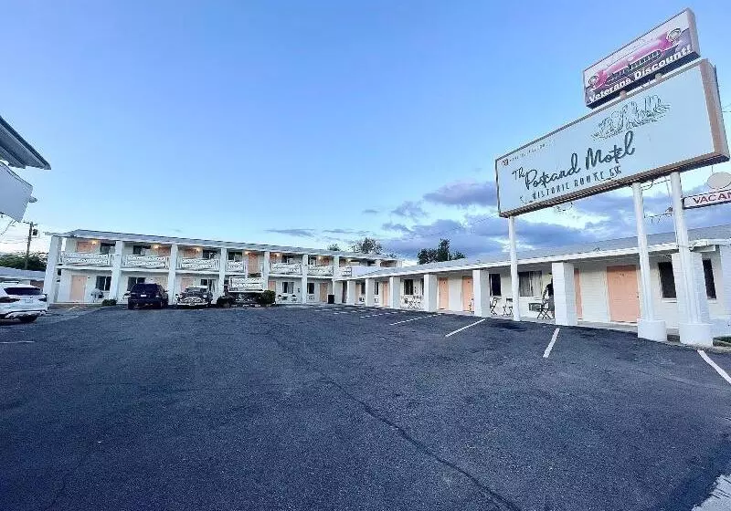 The Postcard Motel