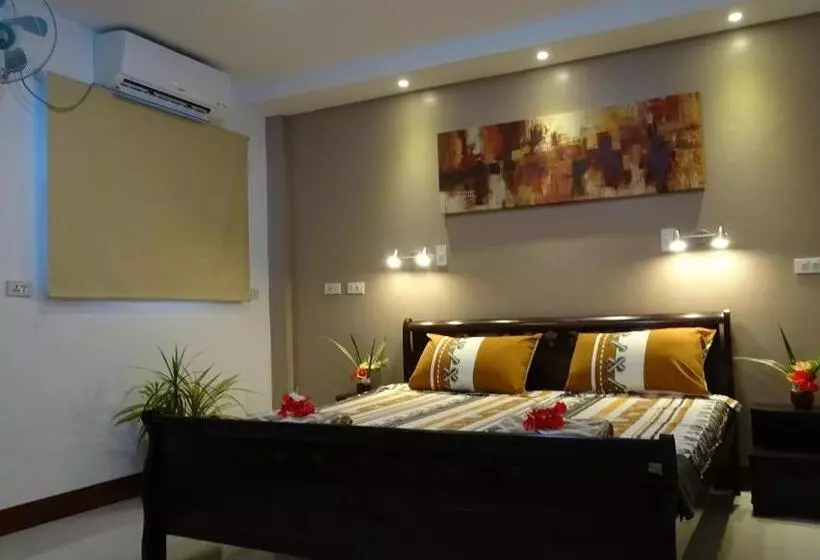 ユースホステル Threshershack Inn