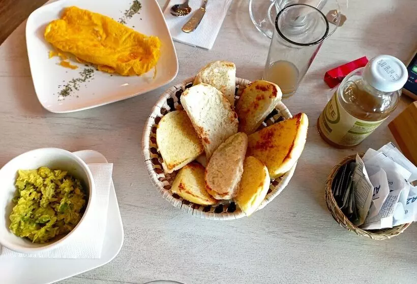 Arca Hotel Boutique Achao Chiloe Chile