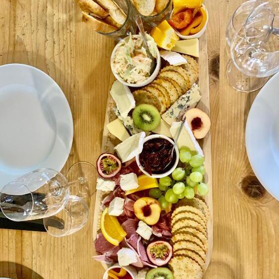 민박 Blas At Fronlas Café   The Heart Of Newport