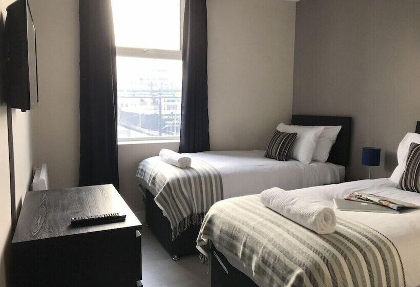 Bed and Breakfast Dockside Lodge