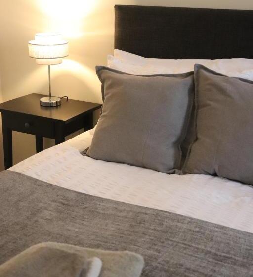 Bed and Breakfast Dockside Lodge