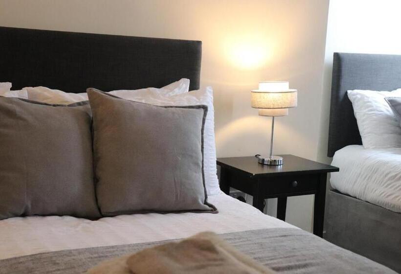 Bed and Breakfast Dockside Lodge