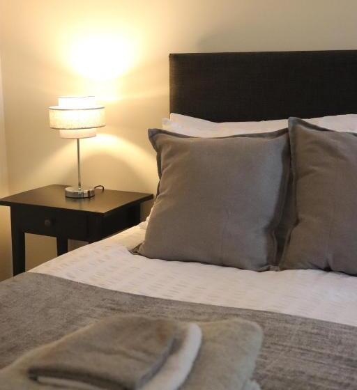 Bed and Breakfast Dockside Lodge