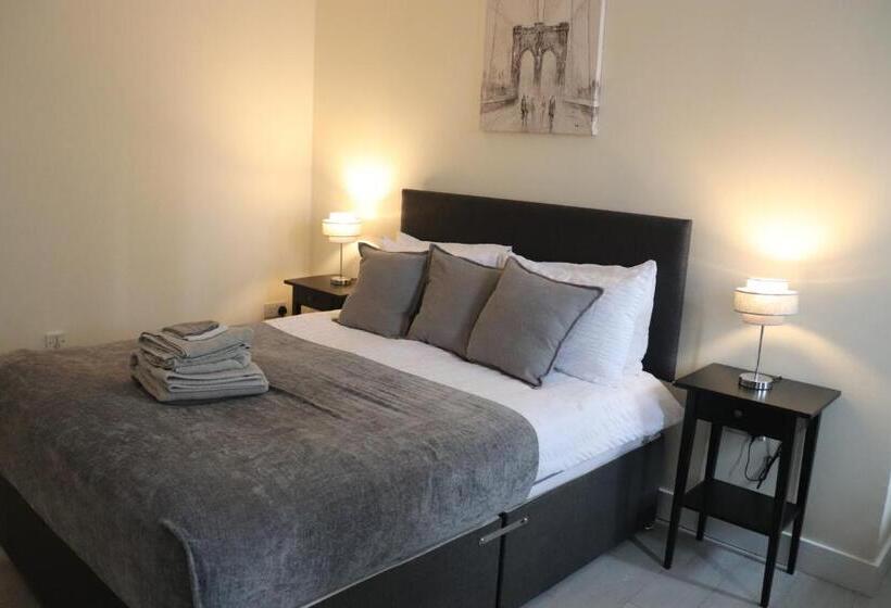 Bed and Breakfast Dockside Lodge