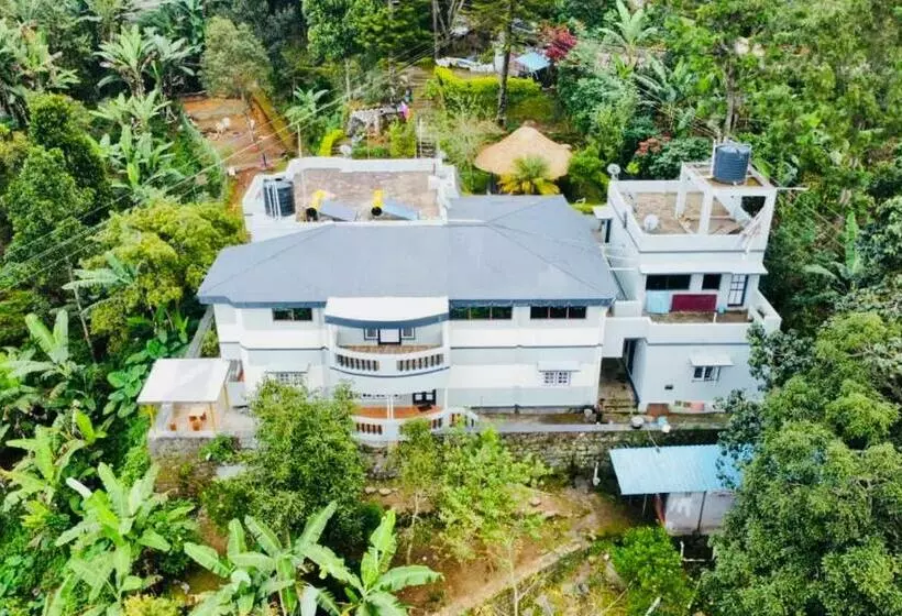 تختخواب و صبحانه Jeyar Cottage