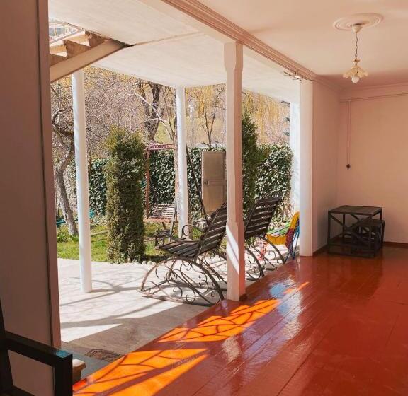 Aamiaismajoitus (B&B) Paloma Inn Dilijan