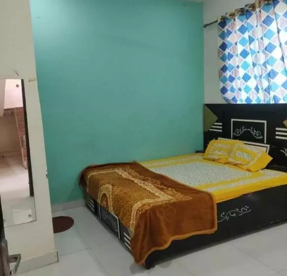 ホテル Spot On 703867 Panchhi Guest House