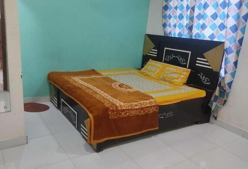 Hotel Spot On 703867 Panchhi Guest House