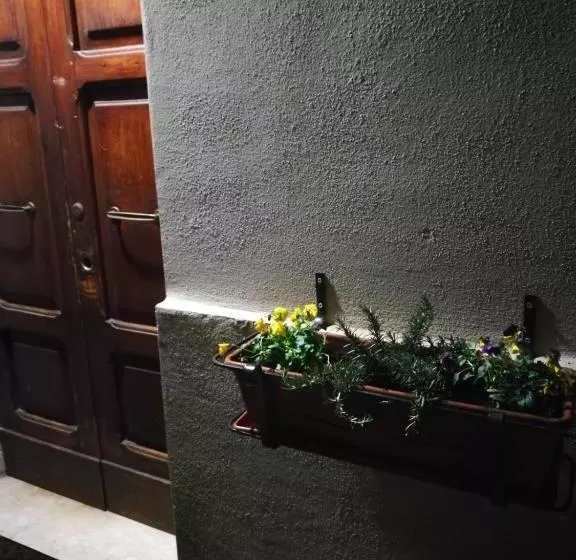 Majatalo Appartamento Porta Est