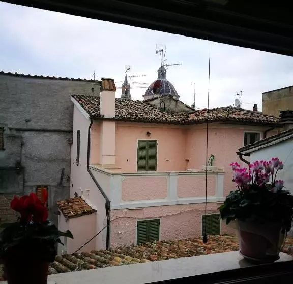 Majatalo Appartamento Porta Est