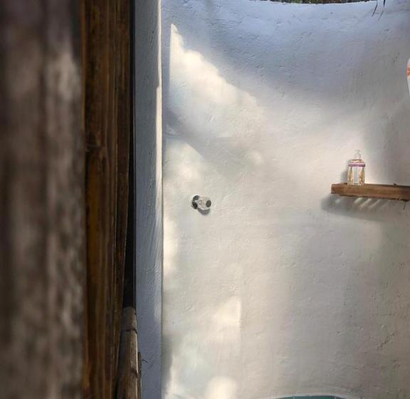 Pension (Hôtel basse catégorie) Los Almendros Palomino Hostel