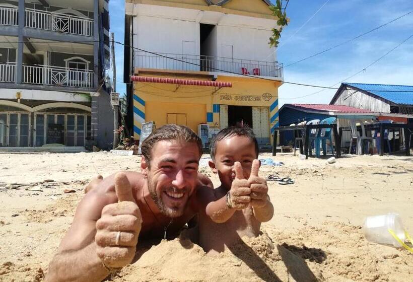 Pensionat Golden Snake Guesthouse Beach