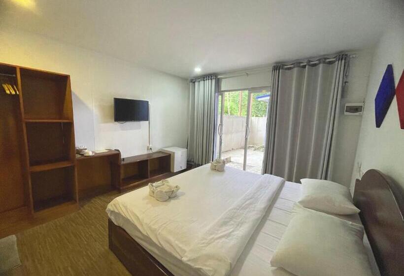 אתר נופש Scarlet Sails Bungalow