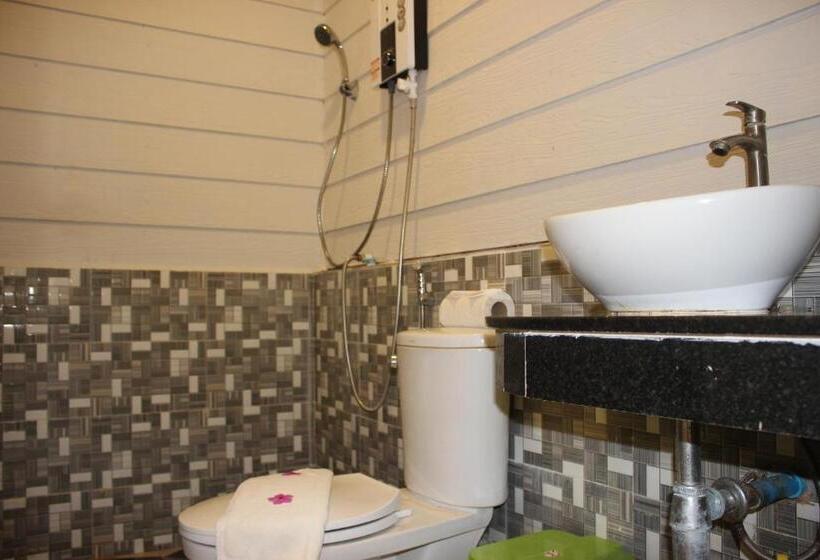 אתר נופש Scarlet Sails Bungalow