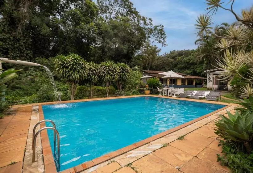 Retkeilymaja Pousada Das Brumas