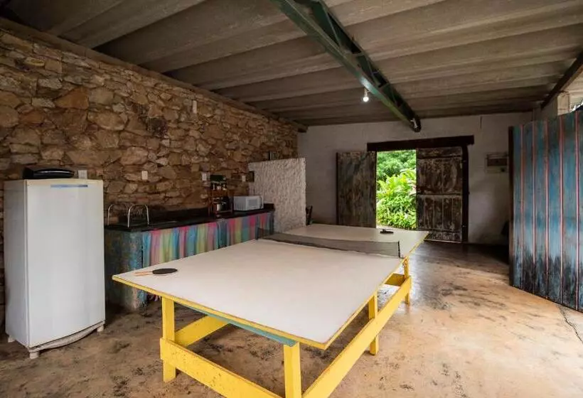 Retkeilymaja Pousada Das Brumas