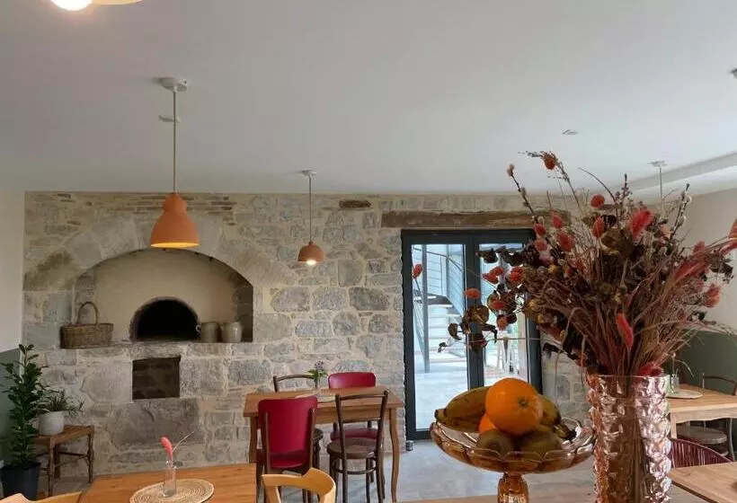 Aamiaismajoitus (B&B) Allée Des Noyers