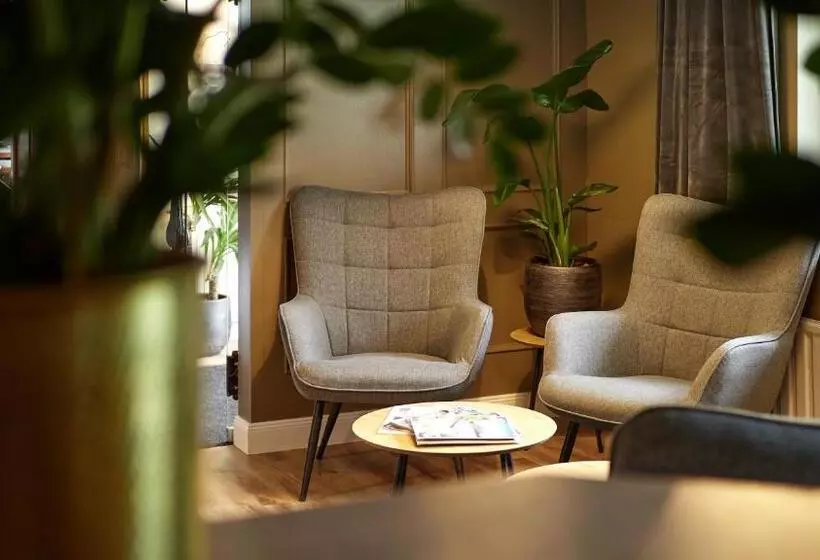 ベッドアンドブレックファースト Jeff S   Rooms With A Mountain View