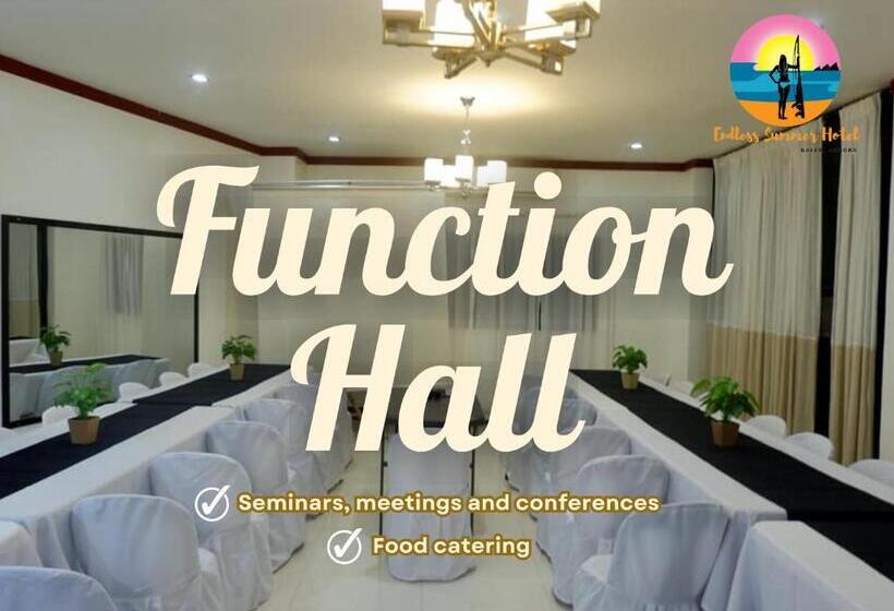 Endless Summer Hotel Baler