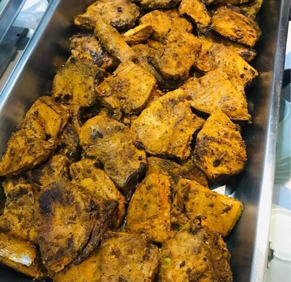 Endless Summer Hotel Baler