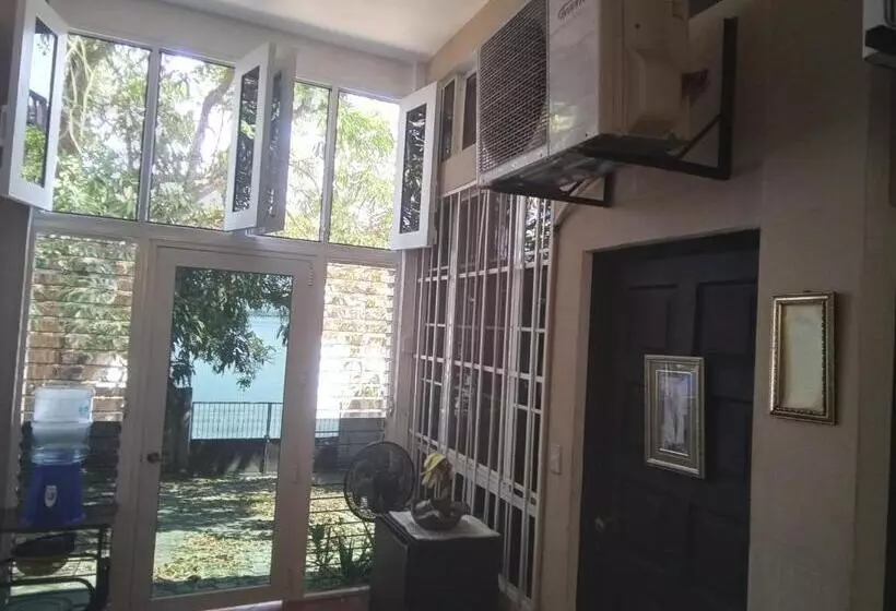 هتل Casa De Don Francisco