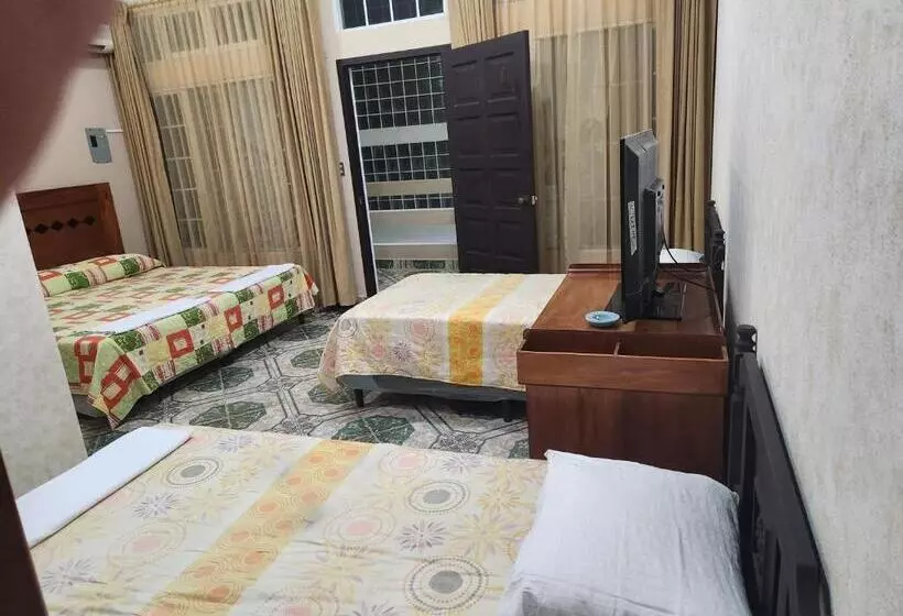 هتل Casa De Don Francisco