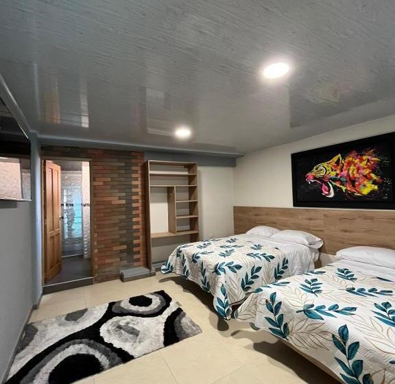 ホテル Doña Emma