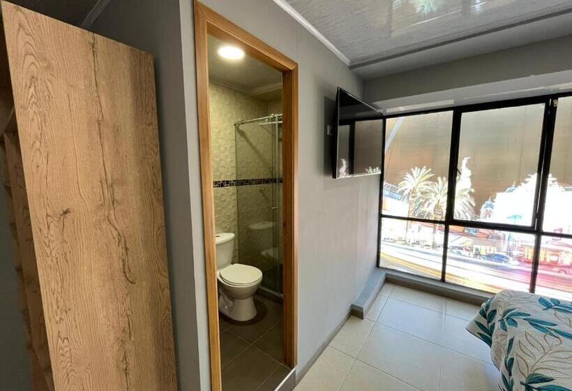 ホテル Doña Emma