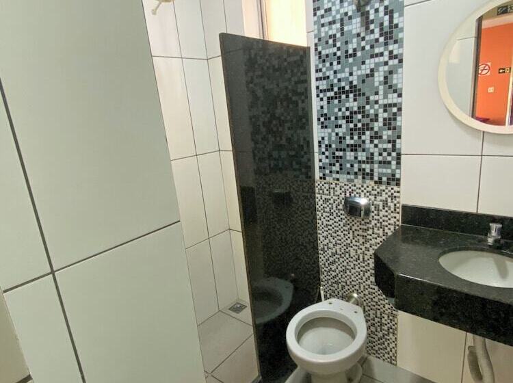 فندق Elite Economy