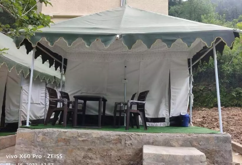 ホテル Kasol Jungle Retreat