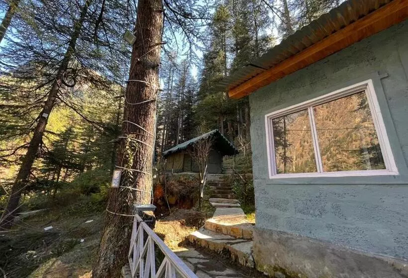 ホテル Kasol Jungle Retreat