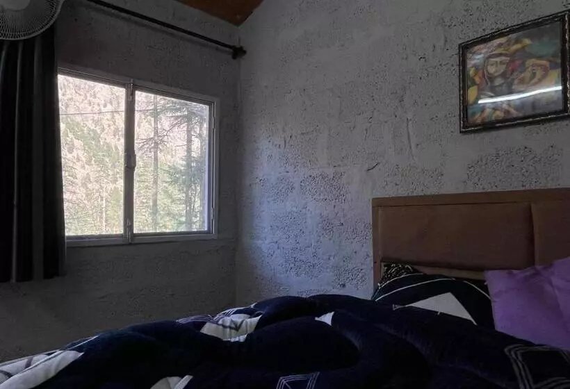ホテル Kasol Jungle Retreat