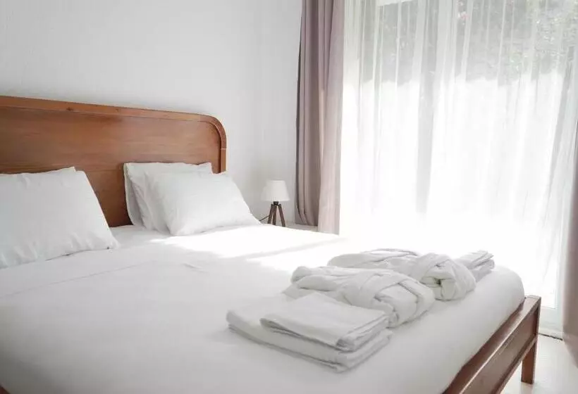 ホテル Perle House