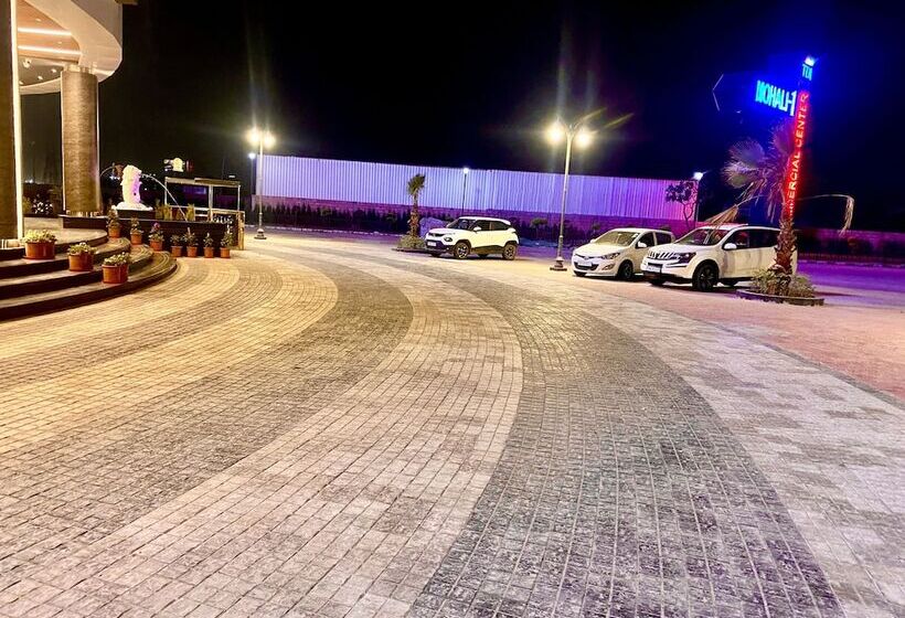 ホテル Regenta Place Chandigarh Mohali