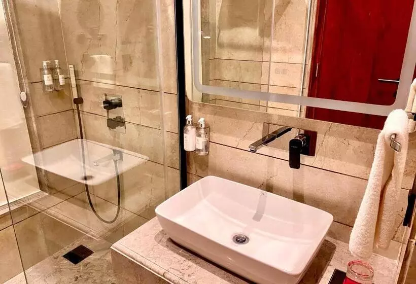ホテル Regenta Place Chandigarh Mohali