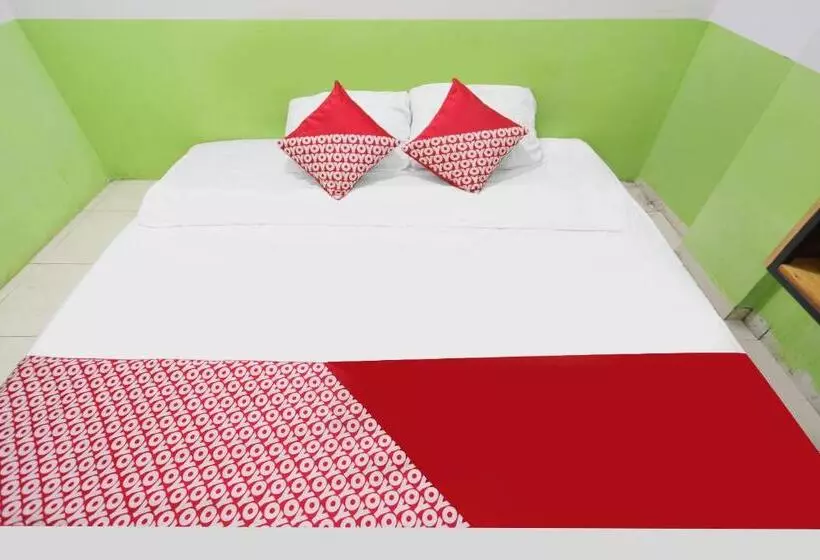 Hotelli Spot On 92053 Bagus Stay