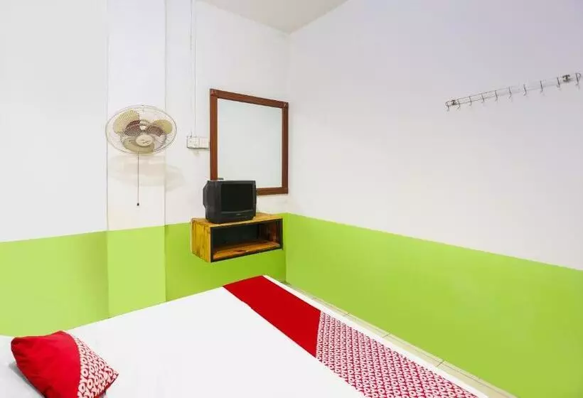 Hotelli Spot On 92053 Bagus Stay