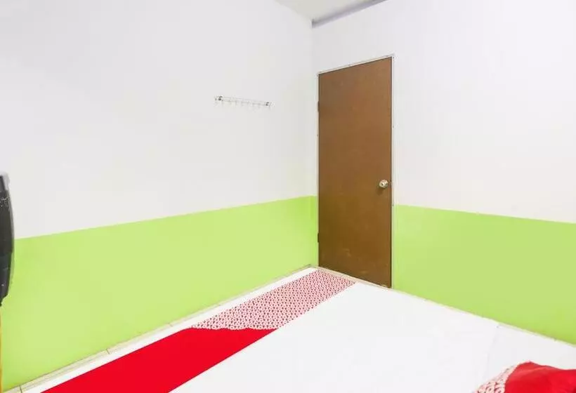 Hotelli Spot On 92053 Bagus Stay