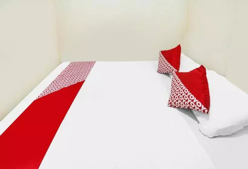 Hotelli Spot On 92053 Bagus Stay