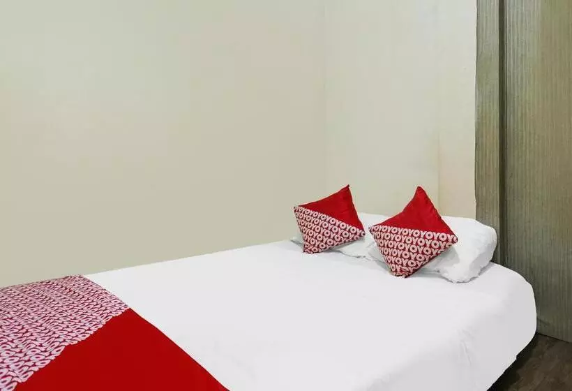 Hotelli Spot On 92053 Bagus Stay