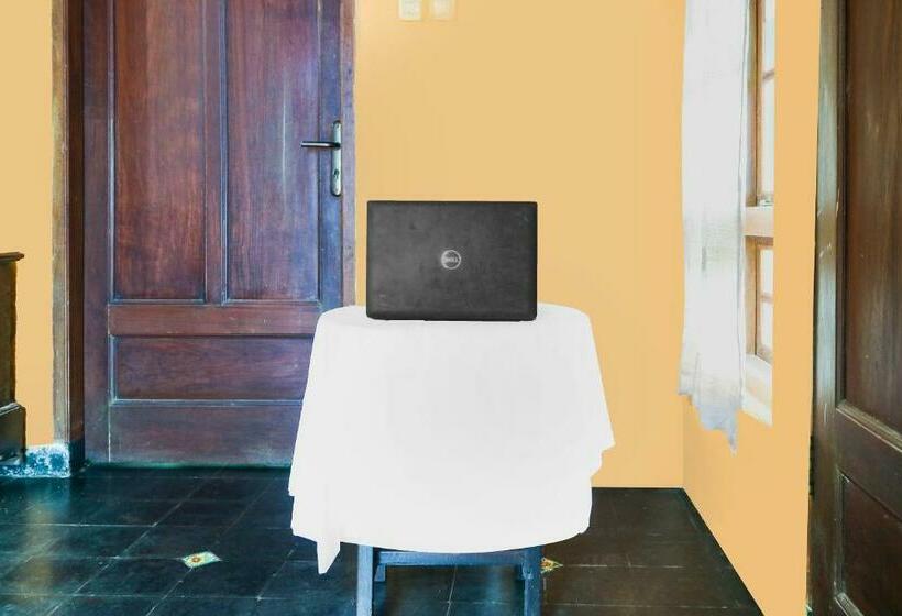 Hotel Spot On 92063 Balebat Endah Syariah