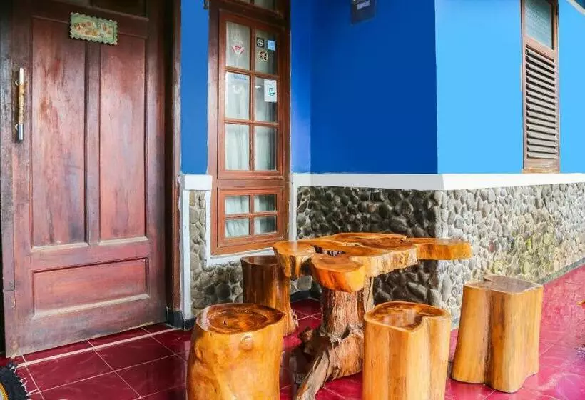 Hotelli Spot On 92063 Balebat Endah Syariah