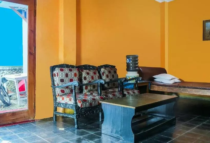 Hotelli Spot On 92063 Balebat Endah Syariah