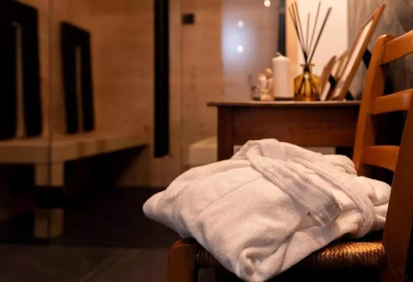 Majatalo B&b El Lares   B&b L Avez