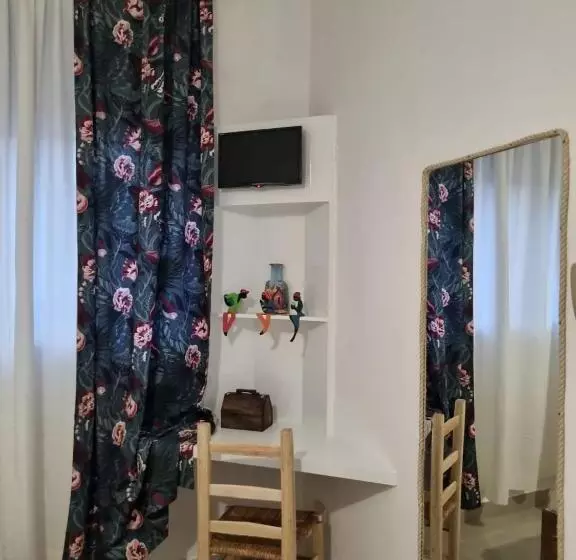 پانسیون Hostal Mamà Mambò Zona Colonial